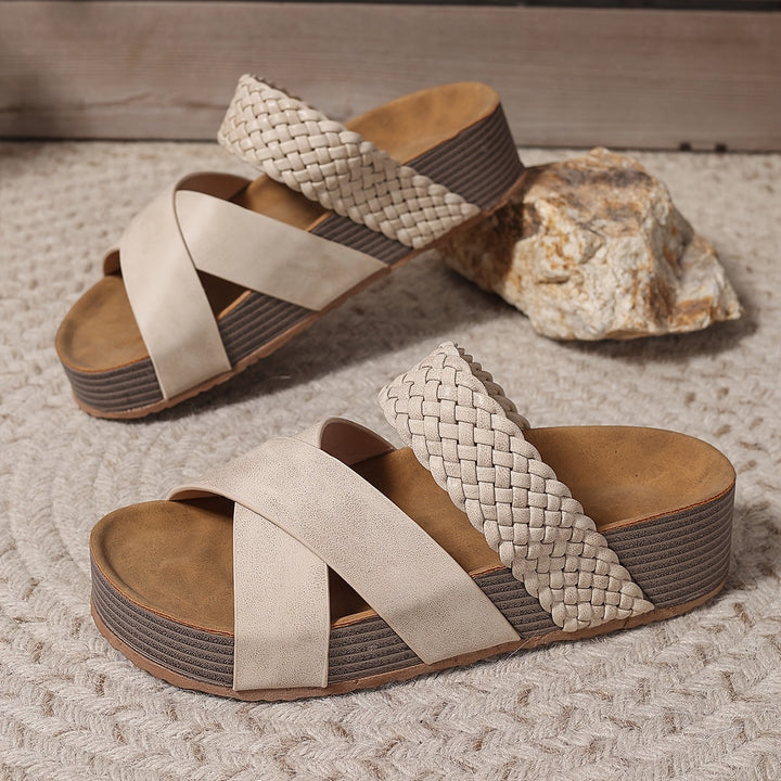 Aira | Orthopedic Sandals With Style