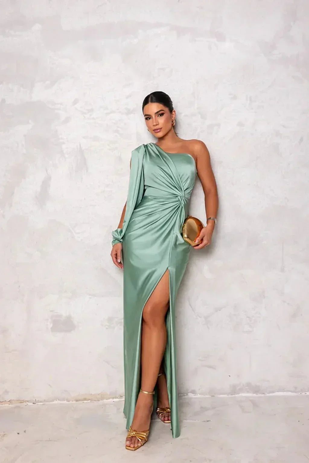 Araceli | Elegant Slit Maxi Dress
